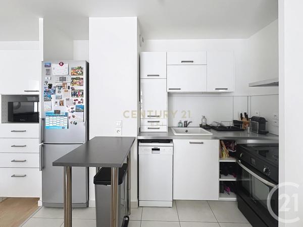 Appartement F4 à vendre  4 pièces - 74,62 m2 NOISY LE GRAND - 93