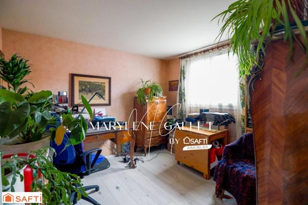 Au calme d'une impasse, maison individuelle,...