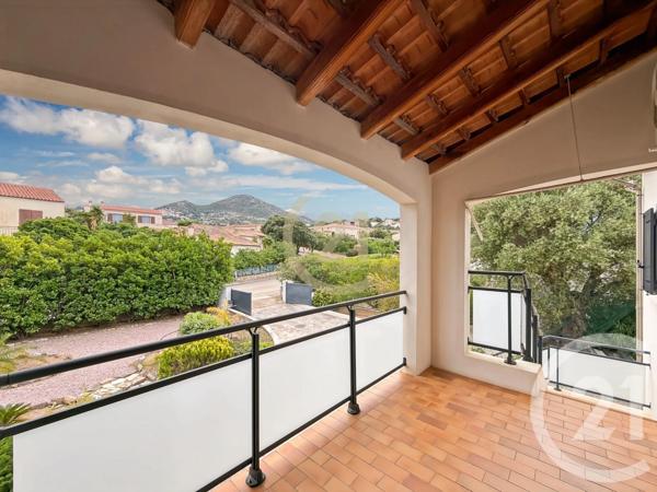 Maison à vendre  8 pièces - 208 m 2   MONTICELLO  - 202