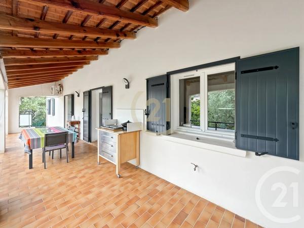 Maison à vendre  8 pièces - 208 m 2   MONTICELLO  - 202
