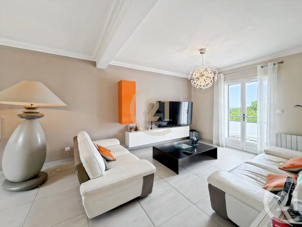 Maison à vendre  8 pièces - 208 m 2   MONTICELLO  - 202
