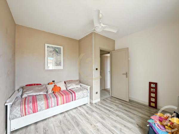 Maison à vendre  8 pièces - 208 m 2   MONTICELLO  - 202