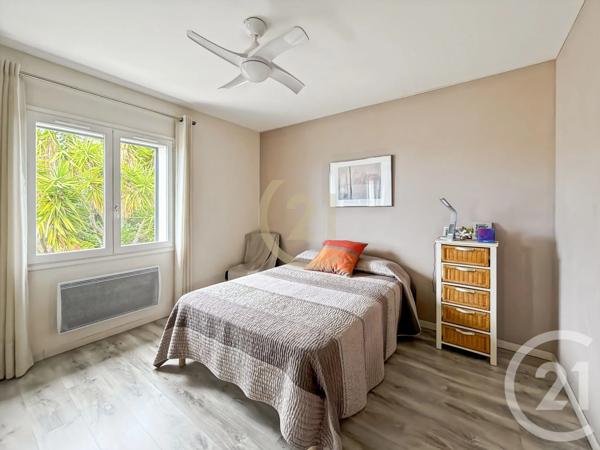 Maison à vendre  8 pièces - 208 m 2   MONTICELLO  - 202