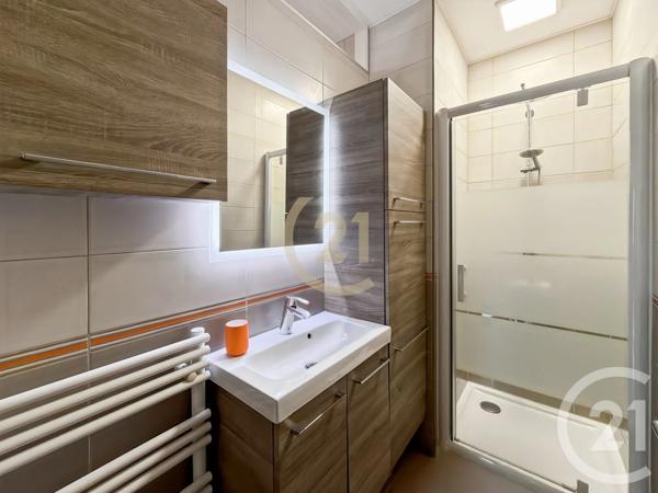 Maison à vendre  8 pièces - 208 m 2   MONTICELLO  - 202