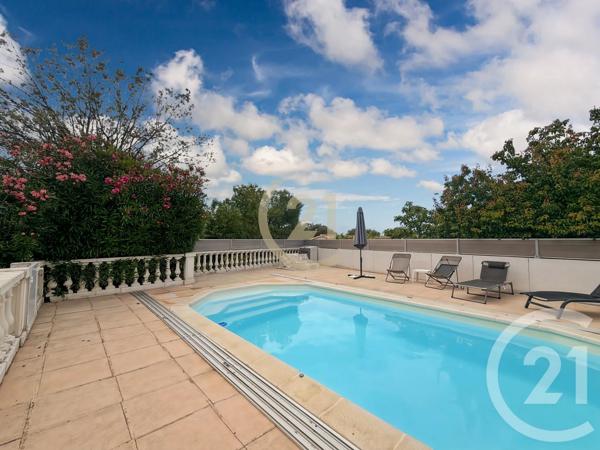 Maison à vendre  8 pièces - 208 m 2   MONTICELLO  - 202