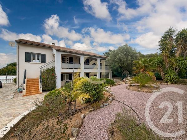 Maison à vendre  8 pièces - 208 m 2   MONTICELLO  - 202