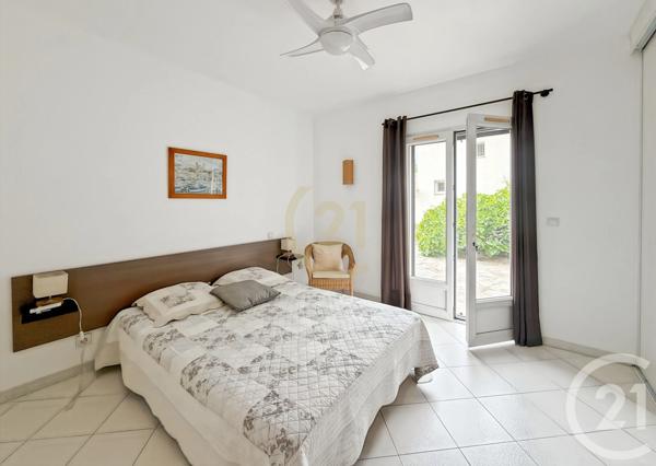 Maison à vendre  8 pièces - 208 m 2   MONTICELLO  - 202