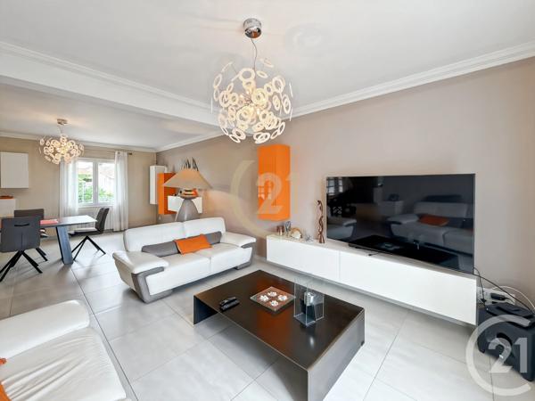 Maison à vendre  8 pièces - 208 m 2   MONTICELLO  - 202