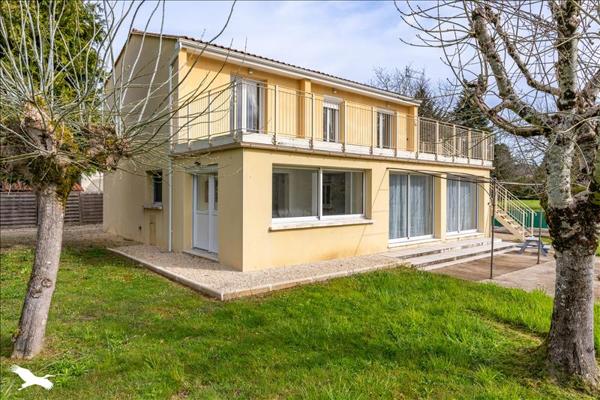 Maison à vendre |  Lalinde |  6 pièces | 180 m²