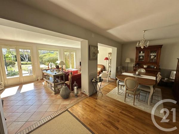 Maison à vendre  4 pièces - 111,10 m 2   CHATEAUROUX  - 36