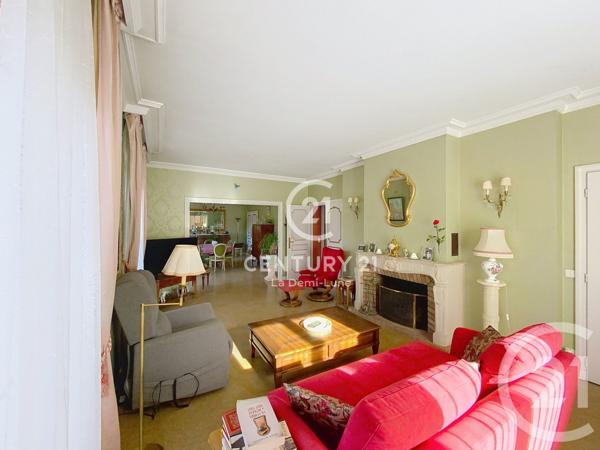 Maison à vendre  8 pièces - 197,55 m2 CHARBONNIERES LES BAINS - 69