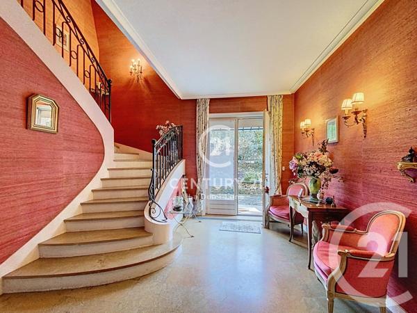 Maison à vendre  8 pièces - 197,55 m2 CHARBONNIERES LES BAINS - 69