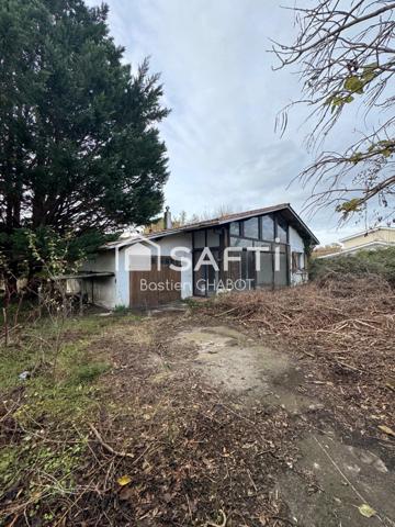 Maison 4 pièces de 93 m2 à rénover