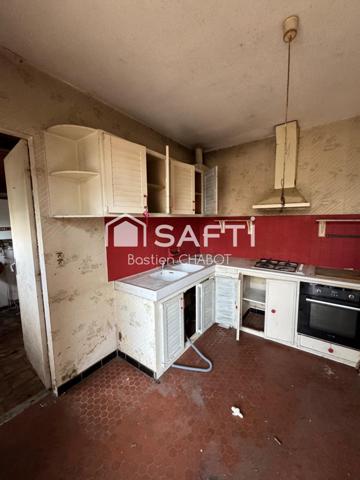 Maison 4 pièces de 93 m2 à rénover