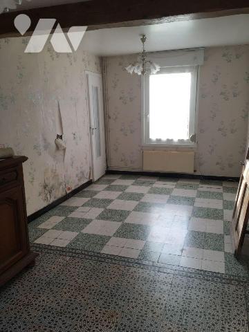 Idéal primo-accédants et en priorité avec votre Notaire : Maison de plain-pied localisée dans u...