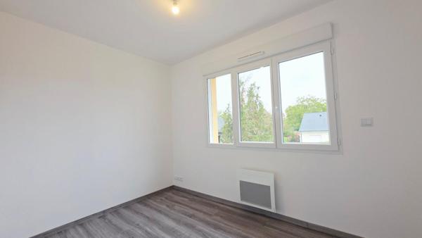 BOURGES MAISON 80.8M² 5 PIECES 4 CHAMBRES JARDIN SOUS-SOL
