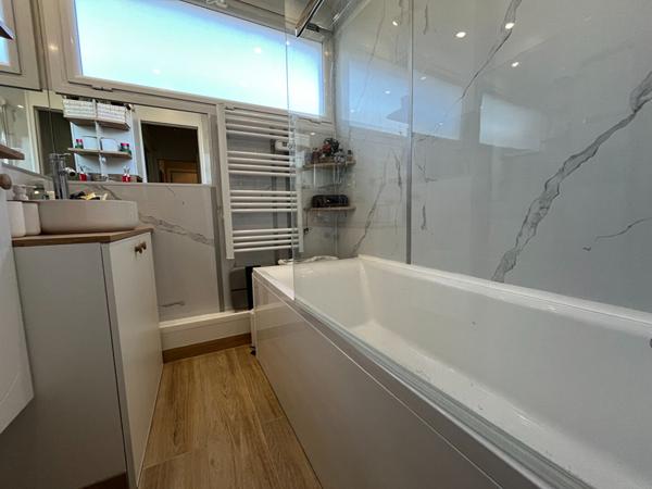 Appartement Antibes 3 pièce(s) 65 m2 + Piscine + Box Fermé