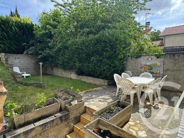 Maison à vendre  6 pièces - 148 m 2   FONTENAY SOUS BOIS  - 94