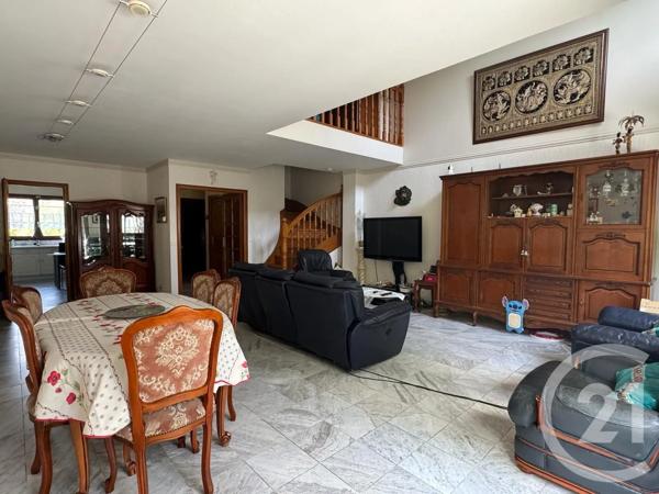 Maison à vendre  6 pièces - 148 m 2   FONTENAY SOUS BOIS  - 94