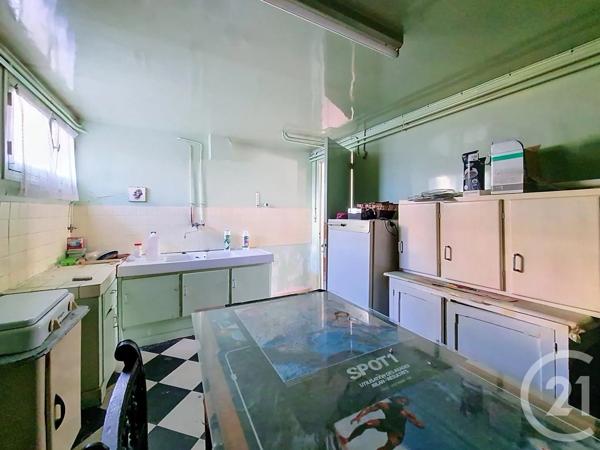 Maison à vendre  6 pièces - 121,46 m 2   FRESNES  - 94