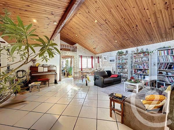 Maison à vendre  6 pièces - 121,46 m 2   FRESNES  - 94