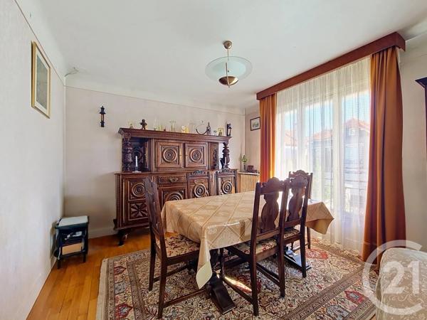 Maison à vendre  6 pièces - 121,46 m 2   FRESNES  - 94