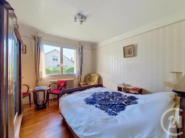Maison à vendre  6 pièces - 121,46 m 2   FRESNES  - 94