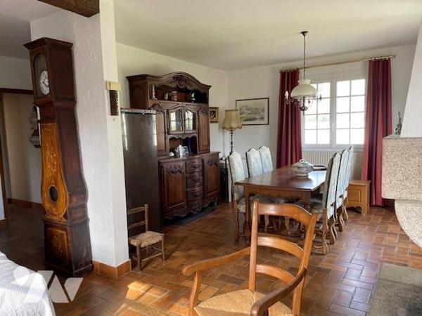 Maison fonctionnelle, 5 chambres, jardin
