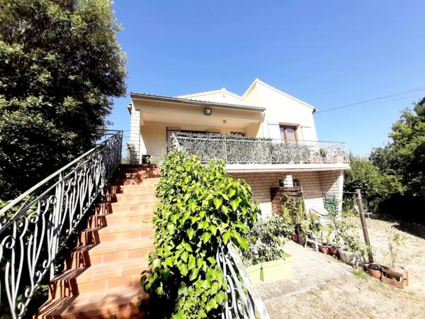 Maison 9 pièces - 211 m² Bien prestige