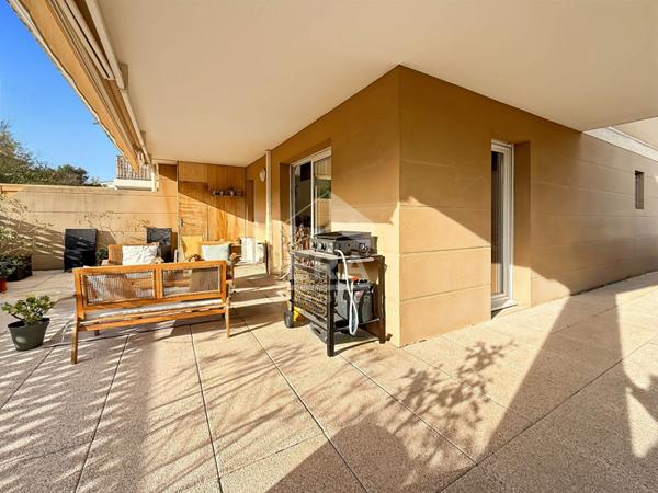 EXCLUSIVITÉ ERA PROVAIX appartement Aix En Provence 3 pièces- terrasse 74 m2- Garage.