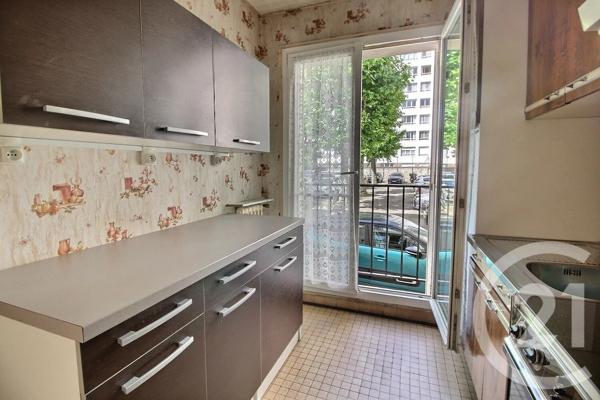 Appartement F3 à vendre  3 pièces - 50,05 m 2   PANTIN  - 93
