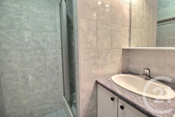 Appartement F3 à vendre  3 pièces - 50,05 m 2   PANTIN  - 93