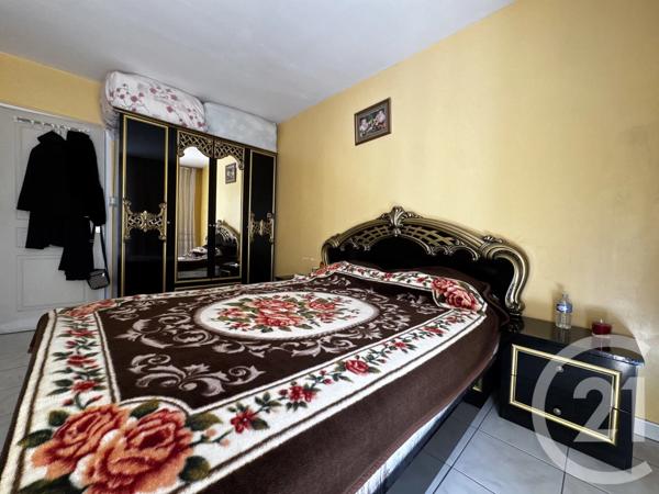 Appartement F4 à vendre  4 pièces - 66,79 m 2   SARCELLES  - 95