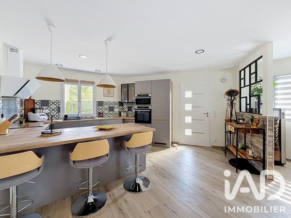 Maison à vendre 5 pièces 136 m² Vacqueyras