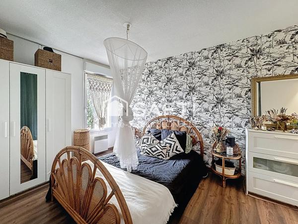 MERIGNAC intra rocade Appartement 1 chambre, jardin et parking