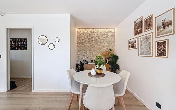 Appartement à vendre    4 pièces • 83,60 m2 Mougins