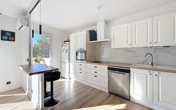 Appartement à vendre    4 pièces • 83,60 m2 Mougins