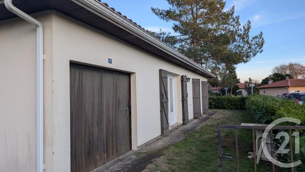 Maison à vendre  5 pièces - 122,30 m 2   ST PIERRE DU MONT  - 40
