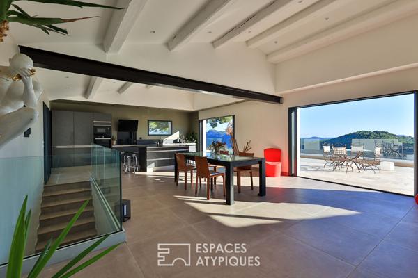 Maison contemporaine et sa vue panoramique