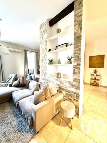 Appartement 4 pièces de 110 m² à Orange (84100)