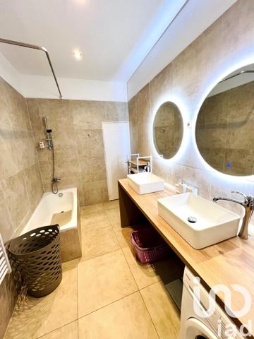 Appartement 4 pièces de 110 m² à Orange (84100)