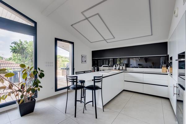 TOURNEFEUILLE / LARDENNE – APPARTEMENT PENTHOUSE D'EXCEPTION T5 – 124 m²