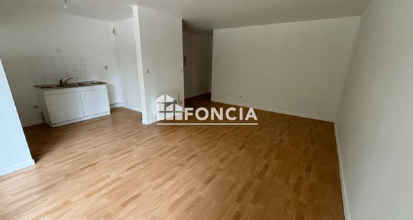 Location Appartement 2 pièces 44.84 m² - Choisy-le-roi 94600