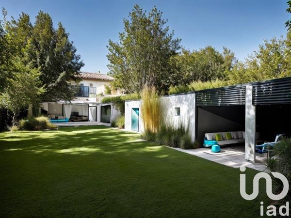 Demeure 5 pièces de 170 m² à Saint-Rémy-de-Provence (13210)