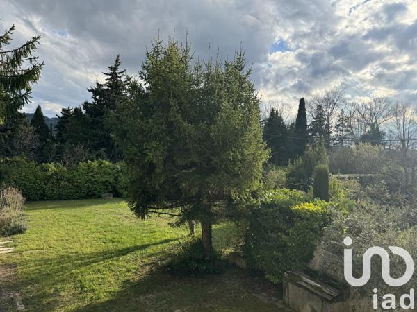 Demeure 5 pièces de 170 m² à Saint-Rémy-de-Provence (13210)