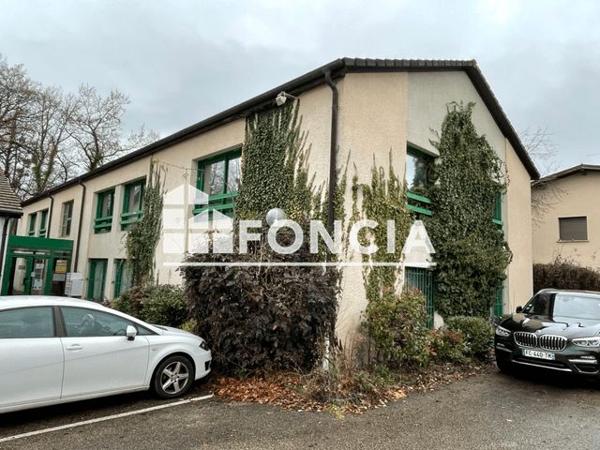 Location Local commercial 1 pièce 20 m² - 147 RUE DU MONT ROND Saint Genis Pouilly 01630