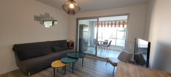 Golfe Juan (06220) BEAU 2P AVEC PISCINE AU ROOF TOP