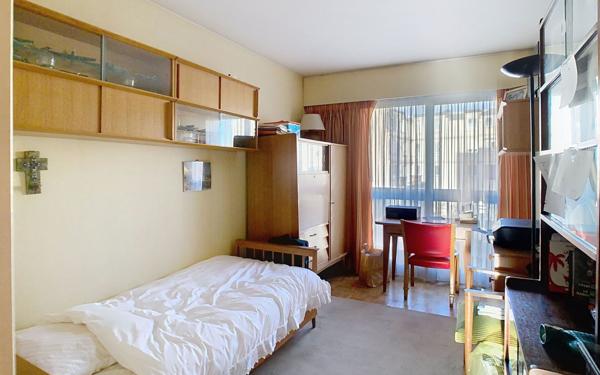 Appartement à vendre    3 pièces • 63,33 m2 Issy-les-Moulineaux