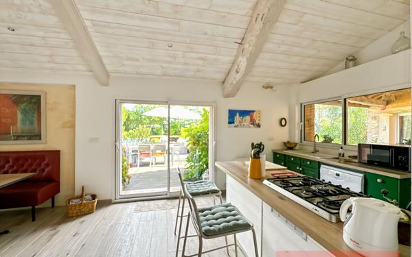 Maison à vendre    8 pièces •  Lagrave