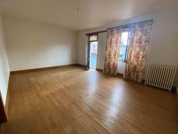 Maison à vendre à Ally dans le Cantal (15700), ref : 15060/1112